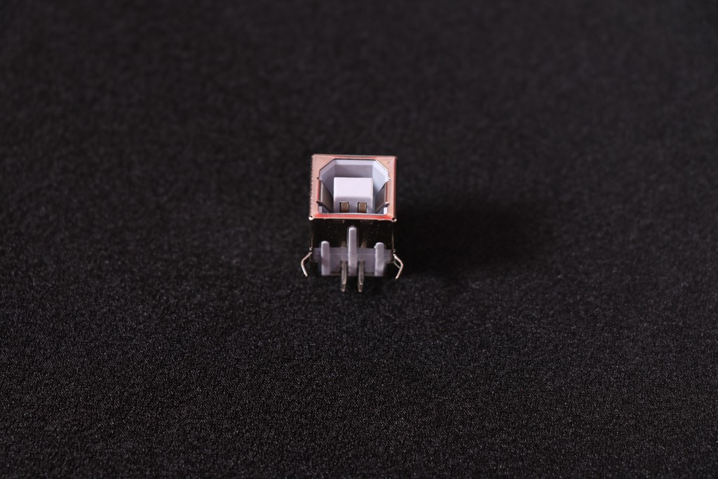 USB Type B Right Angle Female Connector-EE719-H5R1
